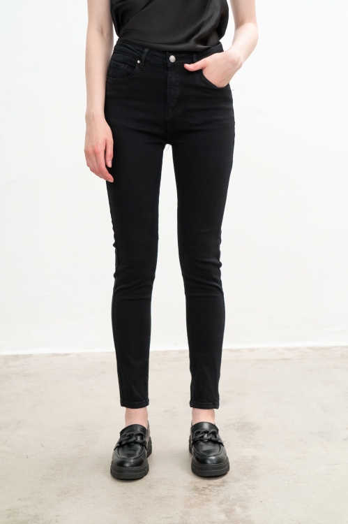 Παντελόνι σε ίσια γραμμή - DG08-1