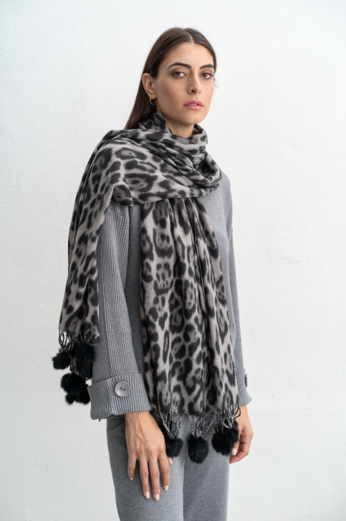 Κασκόλ λεοπάρ με φούντες- 8220