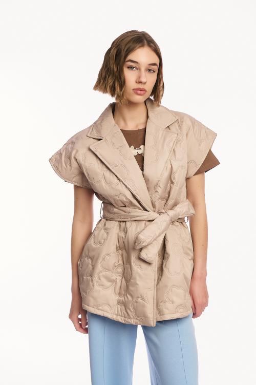 Γυναικείο Αμάνικο Καπιτονέ Μπουφάν με Ανάγλυφο Σχέδιο Λουλούδια και Ζώνη σε Μπεζ-4463