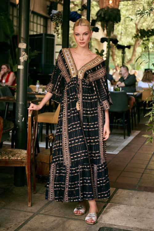 Maxi Boho Φόρεμα με Ethnic Γεωμετρικό Μοτίβο, Καμπάνα Μανίκια & Χρυσές Λεπτομέρειες-17032