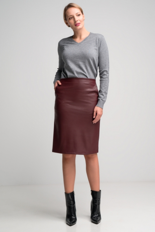 Πλεκτό πουλόβερ με βε λαιμόκοψη (plus size)-015B