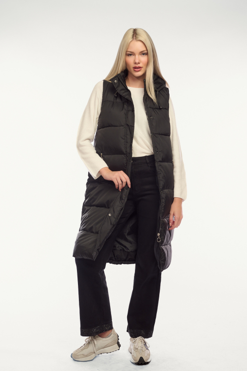 Μακρύ μαύρο καπιτονέ αμάνικο μπουφαν-2221