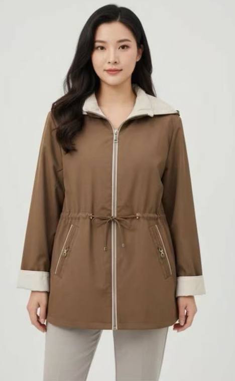 Γυναικείο Αντιανεμικό Μπουφάν σε Καφέ Χρώμα με Κουκούλα, Κορδόνι Σύσφιξης στη Μέση και Contrast Λεπτομέρειες-AD092