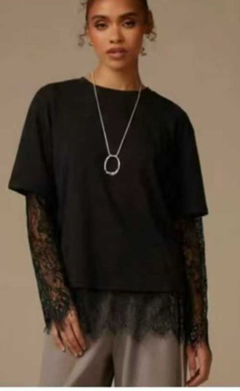 Γυναικείο T-shirt με Ενσωματωμένη Δαντέλα στα Μανίκια και στο Τελείωμα σε Διάφορα Χρώματα-FS38300