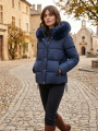 Κοντό Καπιτονέ Μπουφάν Με Κουκούλα Faux Fur & Κορδόνι Σύσφιξης-A26902